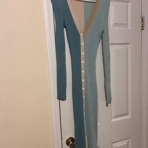 Mystree Blue and Tan Ribbed Knit Top